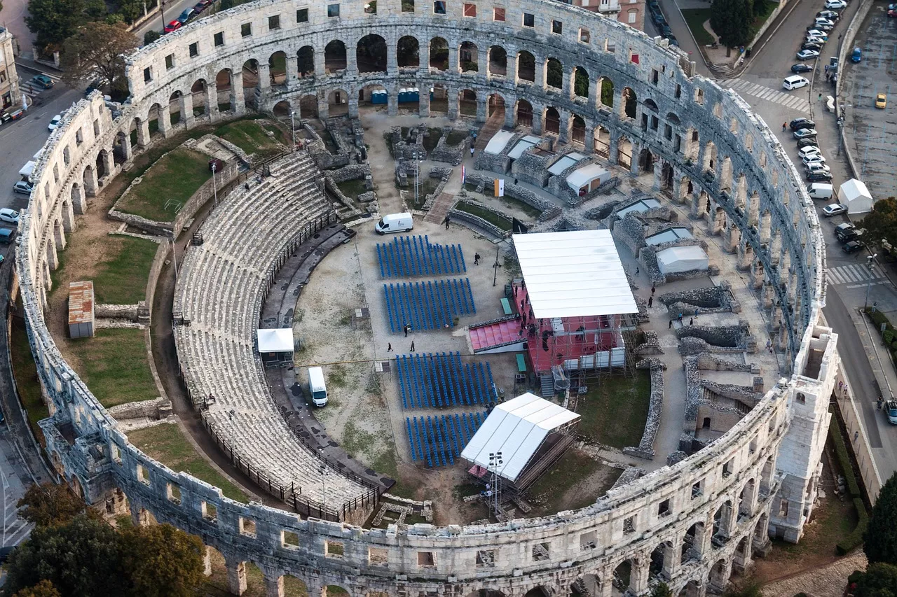 Amphitheater Pula