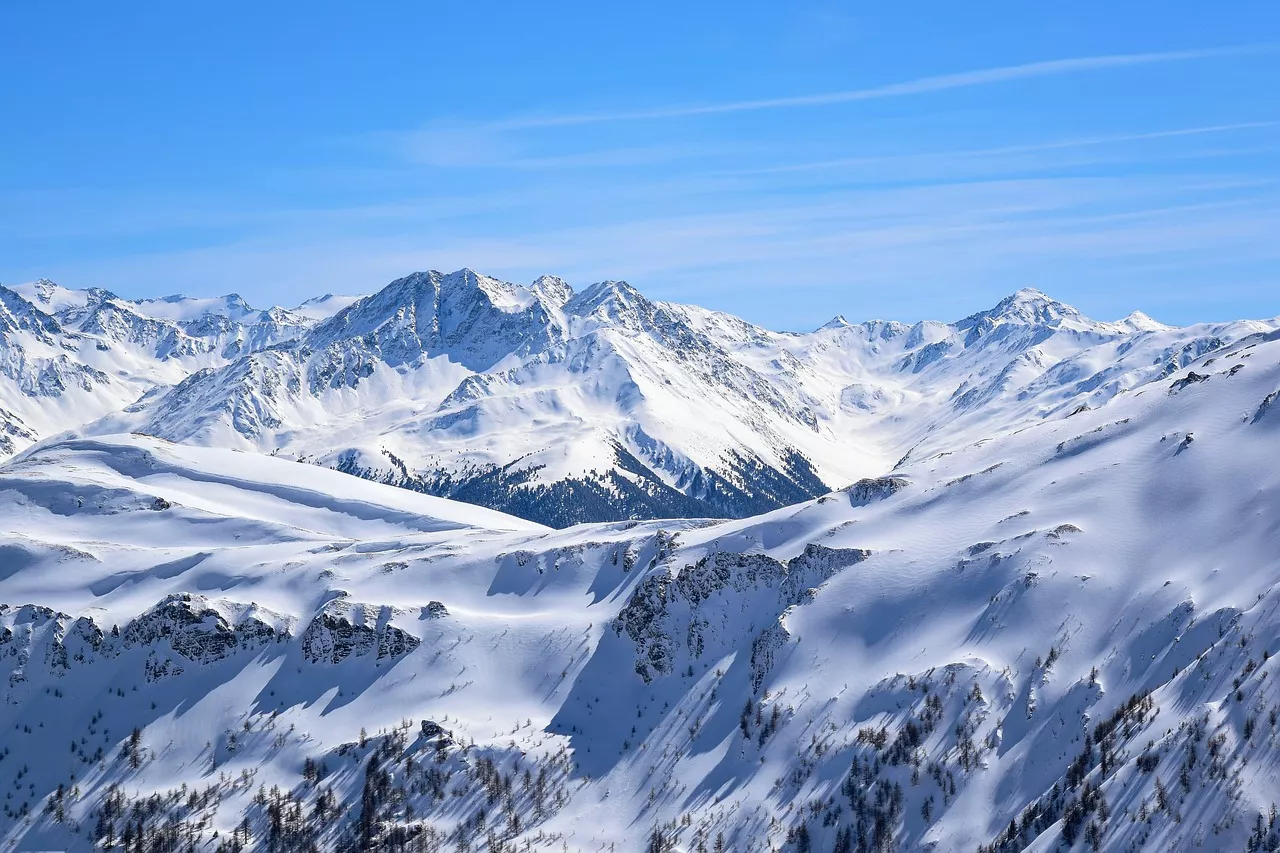 Berge voller Schnee