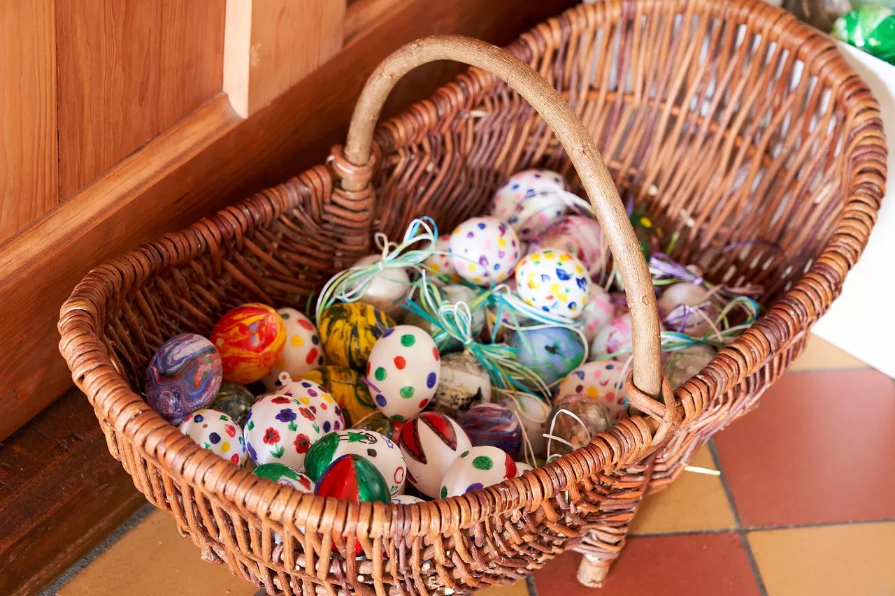 Fensterbild zu Ostern basteln