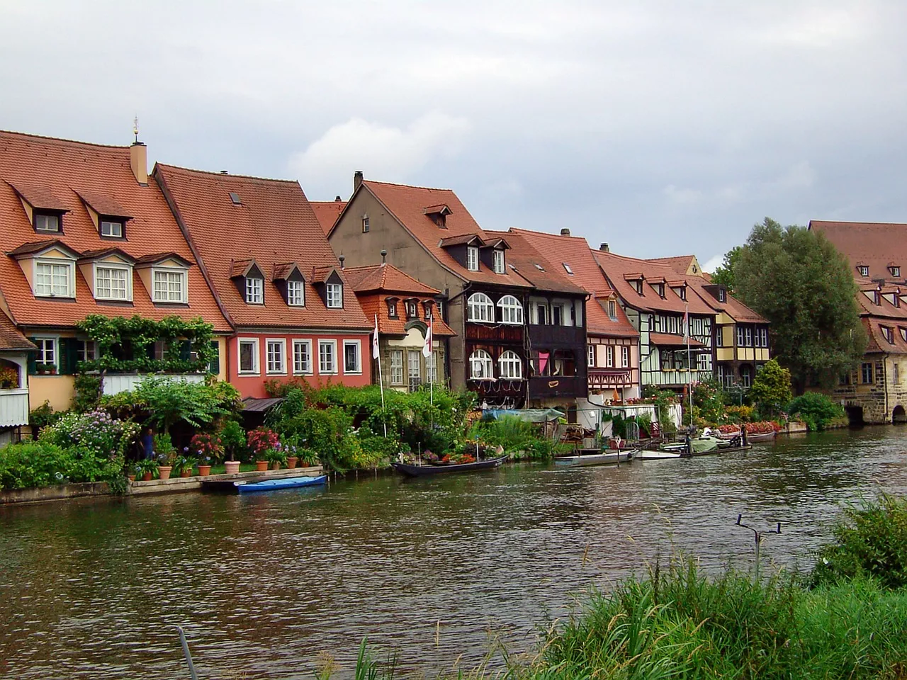 Häuser am Fluss
